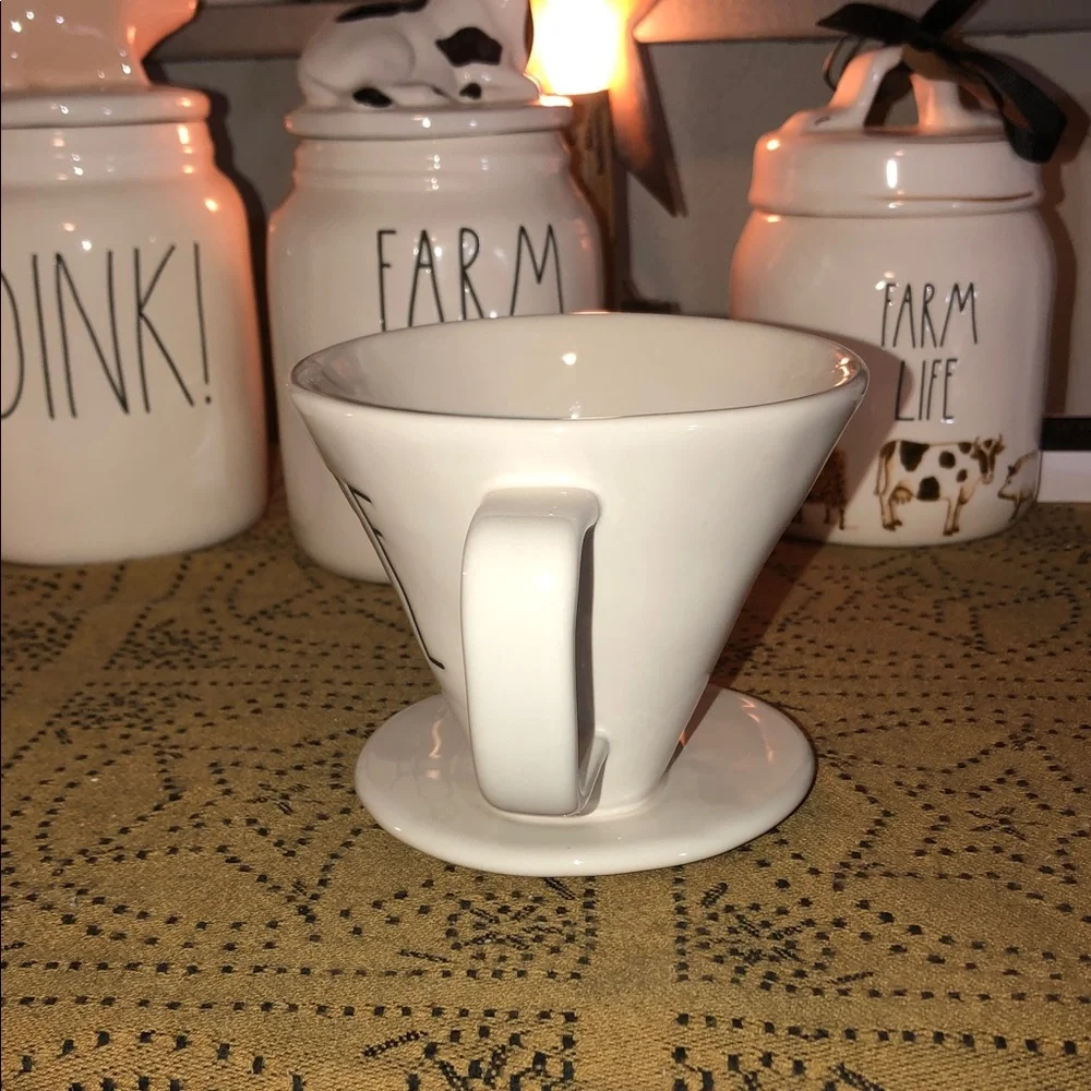 Rae Dunn COFFEE  Pour-Over Dripper